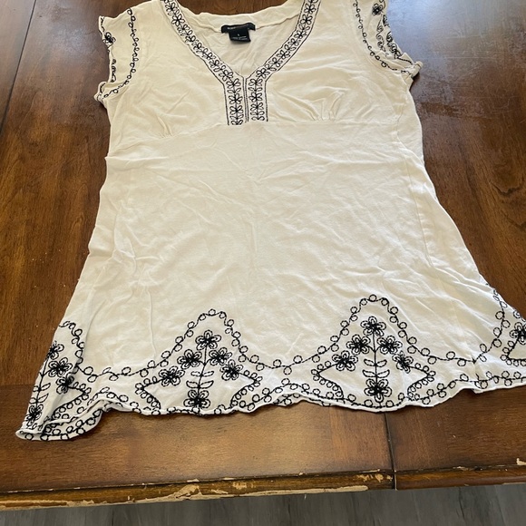 15 items BCBGMaxAzria Cream Blouse  Sz large Ptp 15 “bundle for kellyellie2023 - Picture 5 of 6